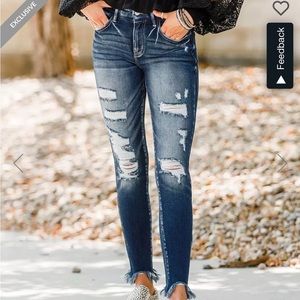 Kancan mid rise distressed skinny ankle jeans